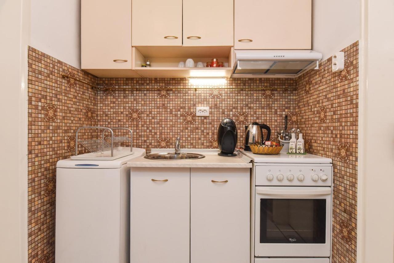 Historical Lion'S Bridge 1-Bedroom Apartment By Flat Mаnager Sofia Luaran gambar