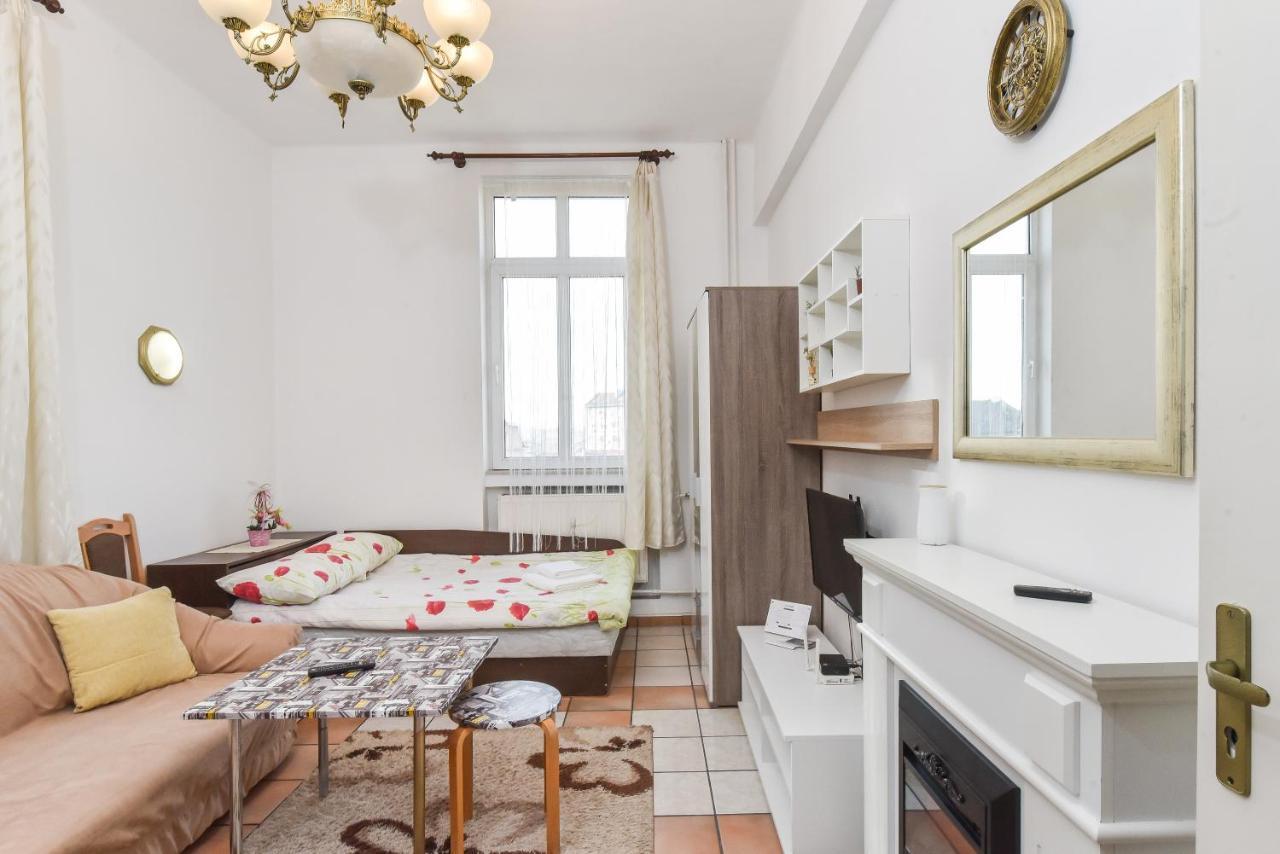 Historical Lion'S Bridge 1-Bedroom Apartment By Flat Mаnager Sofia Luaran gambar